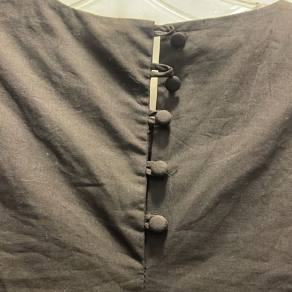 Black pullover vest - Picture 3 of 5